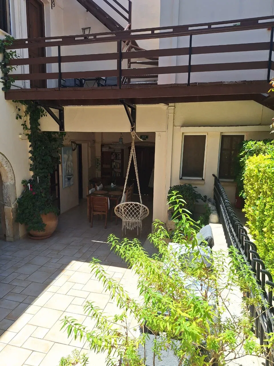 One-Bedroom Apartment for Sale in Rethymnon with Air conditioning
