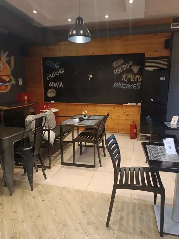 124 m² Renovated Commercial Space for Rent in Alimos, Athens Southern suburbs — photo 3
