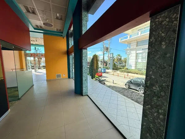 180 m² Commercial Space for Rent in Alimos, Athens Southern suburbs — photo 4