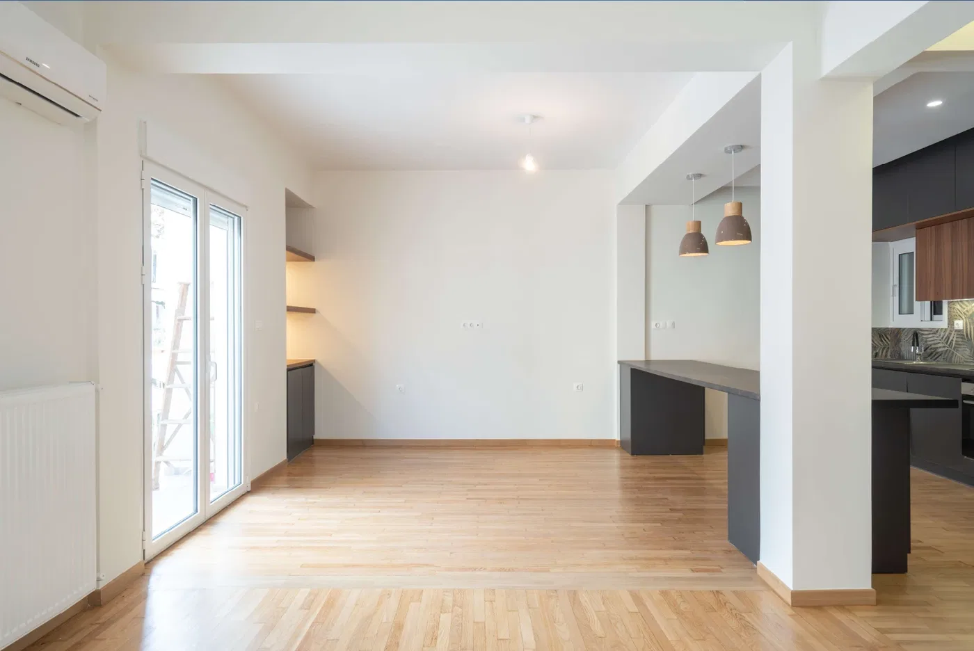 93 m² Two-Bedroom Apartment for Sale in Pagrati, Athens Center