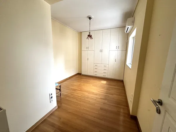 Two-Bedroom Apartment for Sale in Neos Kosmos, Athens Center with Aluminium frames — photo 5