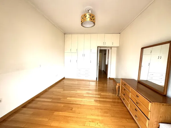 Two-Bedroom Apartment for Sale in Neos Kosmos, Athens Center with Aluminium frames — photo 4