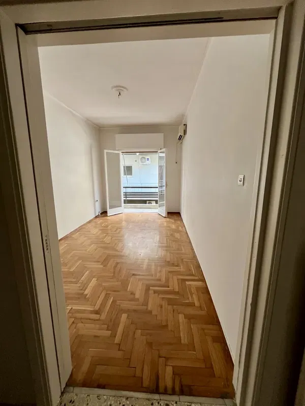 52 m² One-Bedroom Apartment for Sale in Exarchia - Neapoli, Athens Center — photo 5