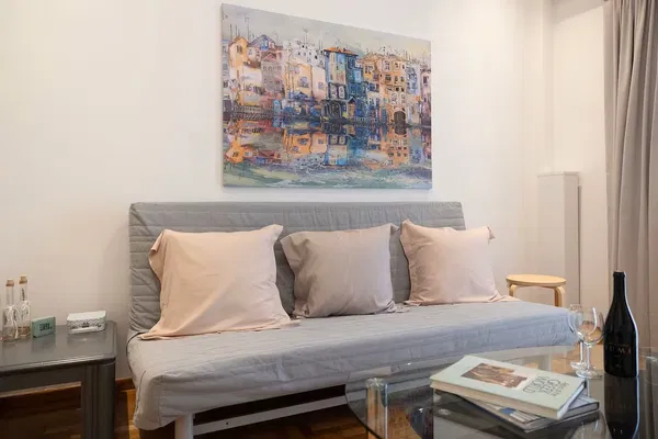 Renovated 50 m² Apartment with One Bedrooms for Sale in Neos Kosmos, Athens Center — photo 5