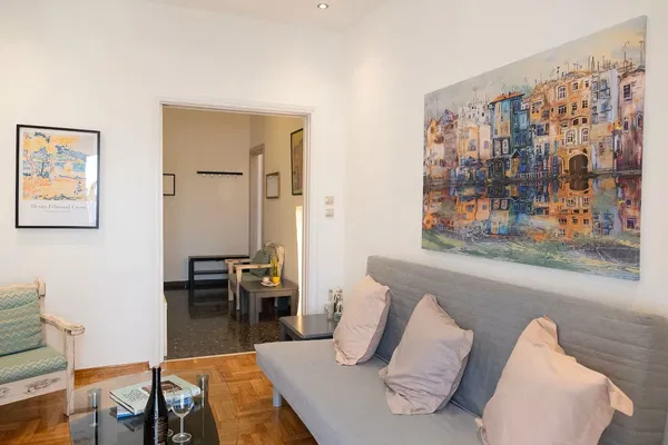 Renovated 50 m² Apartment with One Bedrooms for Sale in Neos Kosmos, Athens Center