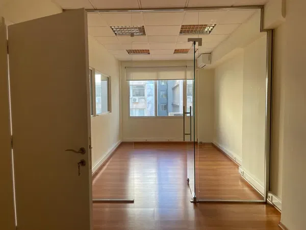 145 m² Commercial Space for Rent in Athens Historical Center, Athens Center — photo 4