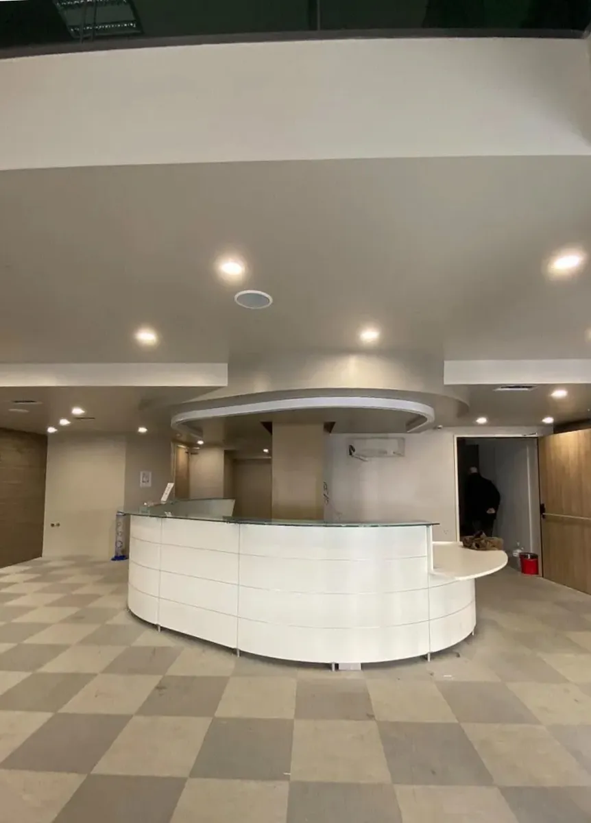 Renovated Building for Rent in Piraeus