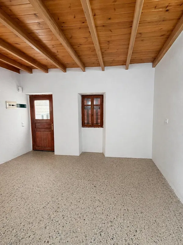 84 m² Three-Bedroom Villa for Sale in Old Town, Chania — photo 2