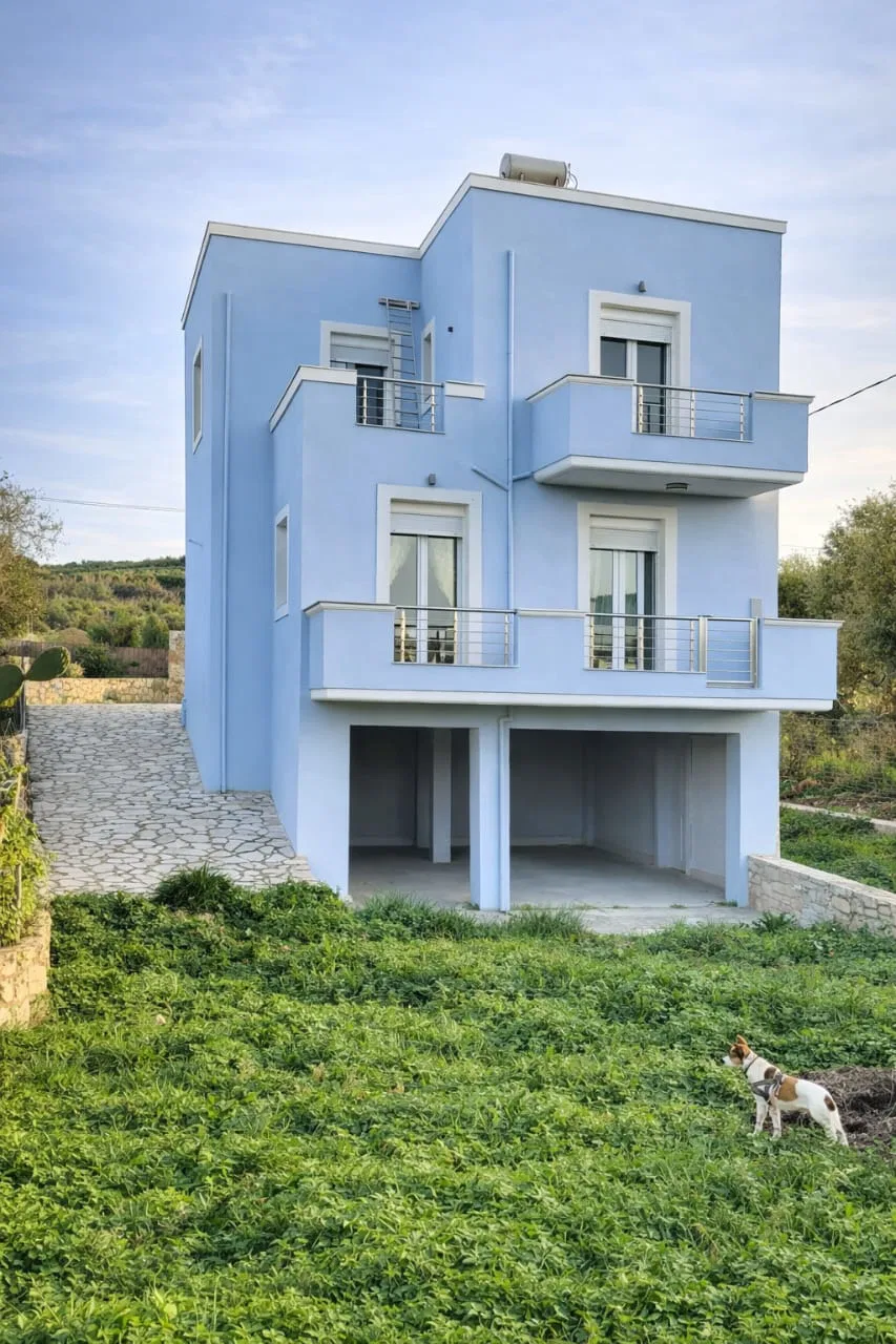 110 m² Villa with Two Bedrooms for Sale in Kolymbari, Platanias