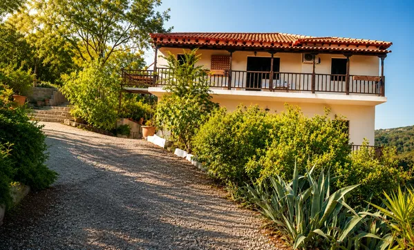 Building for Sale in Pilio, Volos