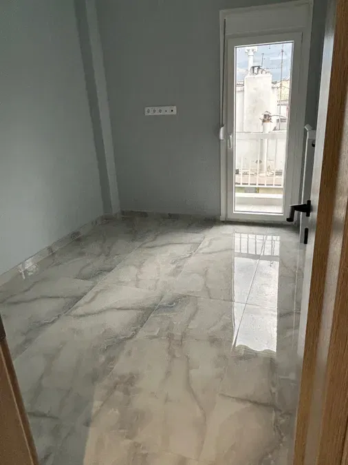 Renovated Two-Bedroom Apartment for Sale in Triandria Thessaloniki, Thessaloniki — photo 4
