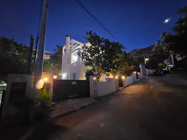 Renovated Three-Bedroom Villa for Sale in Palaia Fokaia, Attica