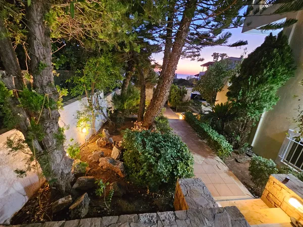 Renovated Three-Bedroom Villa for Sale in Palaia Fokaia, Attica — photo 4