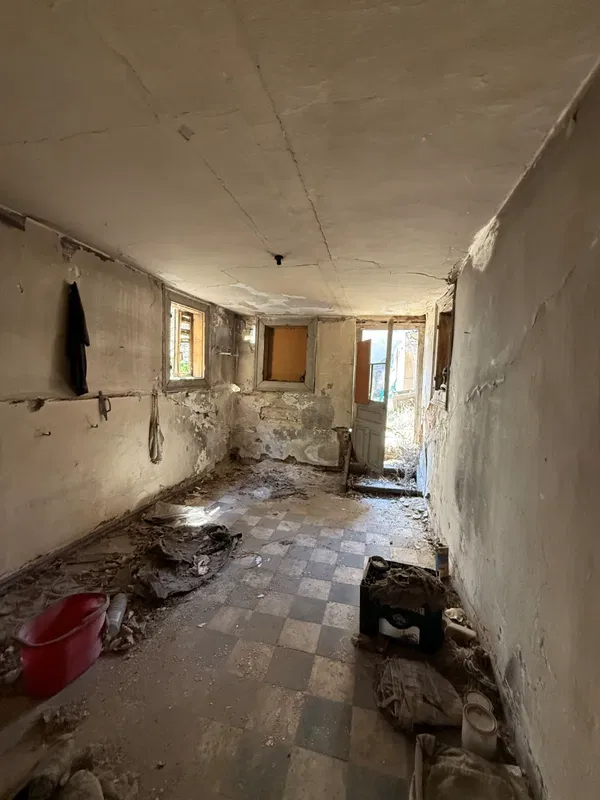 729 m² Building for Sale in Exarchia - Neapoli, Athens Center — photo 4