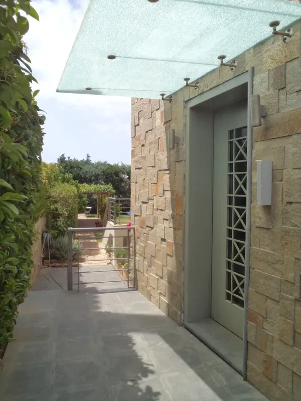 Sea-View Four-Bedroom Villa for Sale in Anavyssos, Attica — photo 4