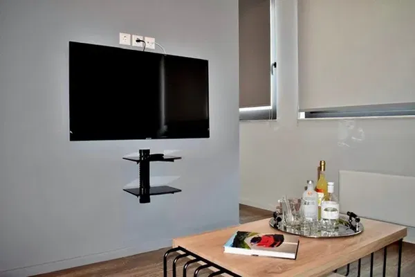 Renovated 52 m² Apartment with One Bedrooms for Sale in Center Athens, Athens Center — photo 3