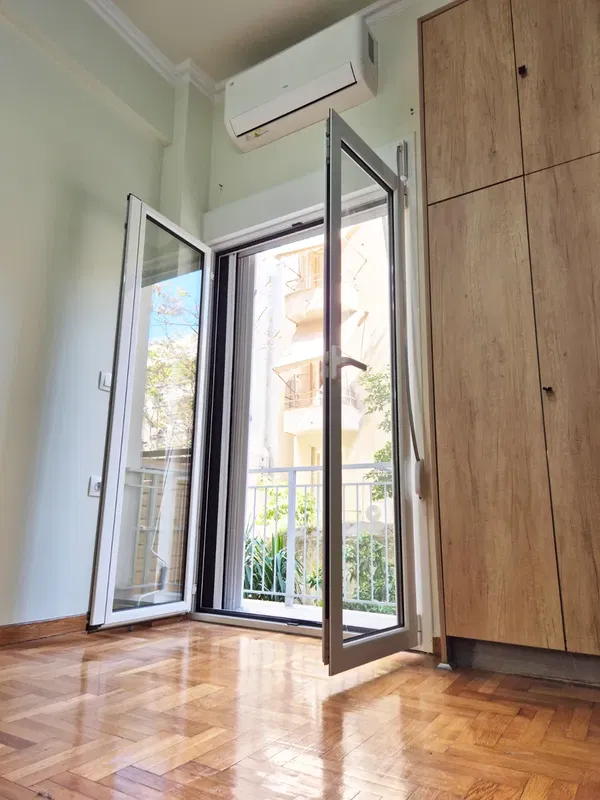 50 m² Renovated One-Bedroom Apartment for Sale in Kypseli, Athens Center — photo 4