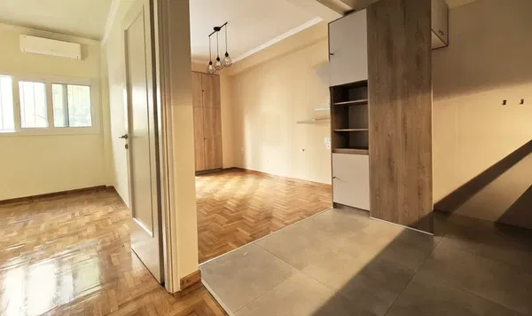 50 m² Renovated One-Bedroom Apartment for Sale in Kypseli, Athens Center — photo 3