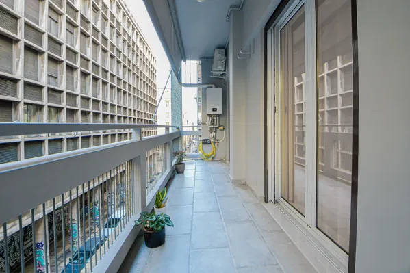Two-Bedroom Renovated Apartment for Sale in Ilisia, Athens Southern suburbs — photo 2