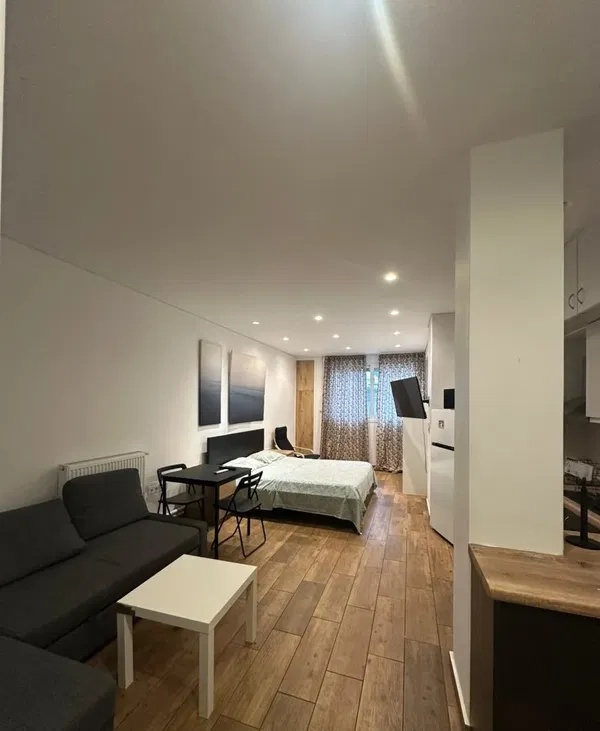 42 m² One-Bedroom Renovated Apartment for Sale in Kolonaki - Lycabettus, Athens Center — photo 2