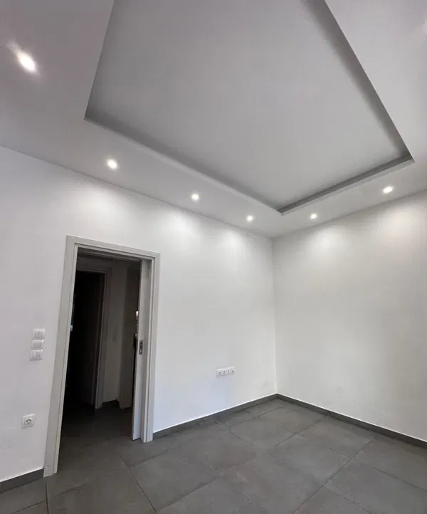 53 m² One-Bedroom Apartment for Sale in Nea Smyrni, Athens Southern suburbs — photo 3
