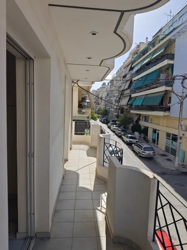 Two-Bedroom Apartment for Sale in Kallipoli Piraeus, Piraeus — photo 2