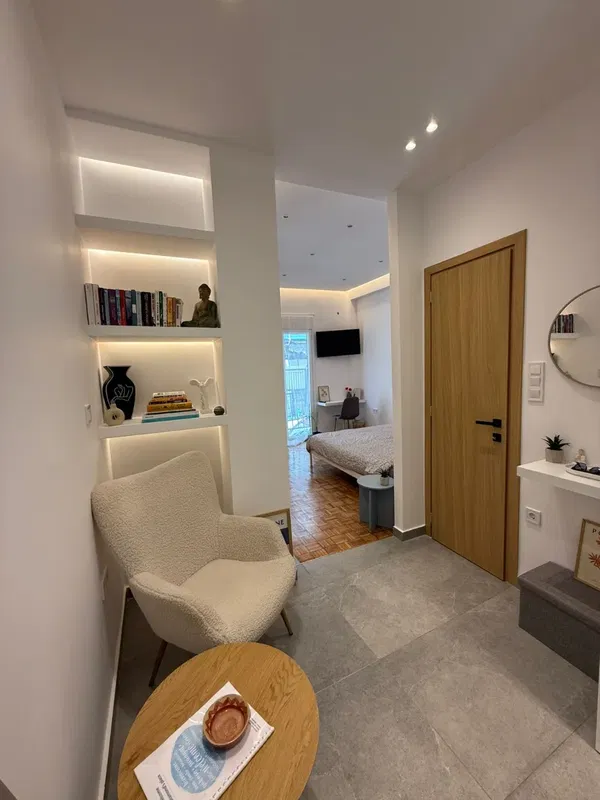 30 m² One-Bedroom Apartment for Sale in Kypseli, Athens Center — photo 3