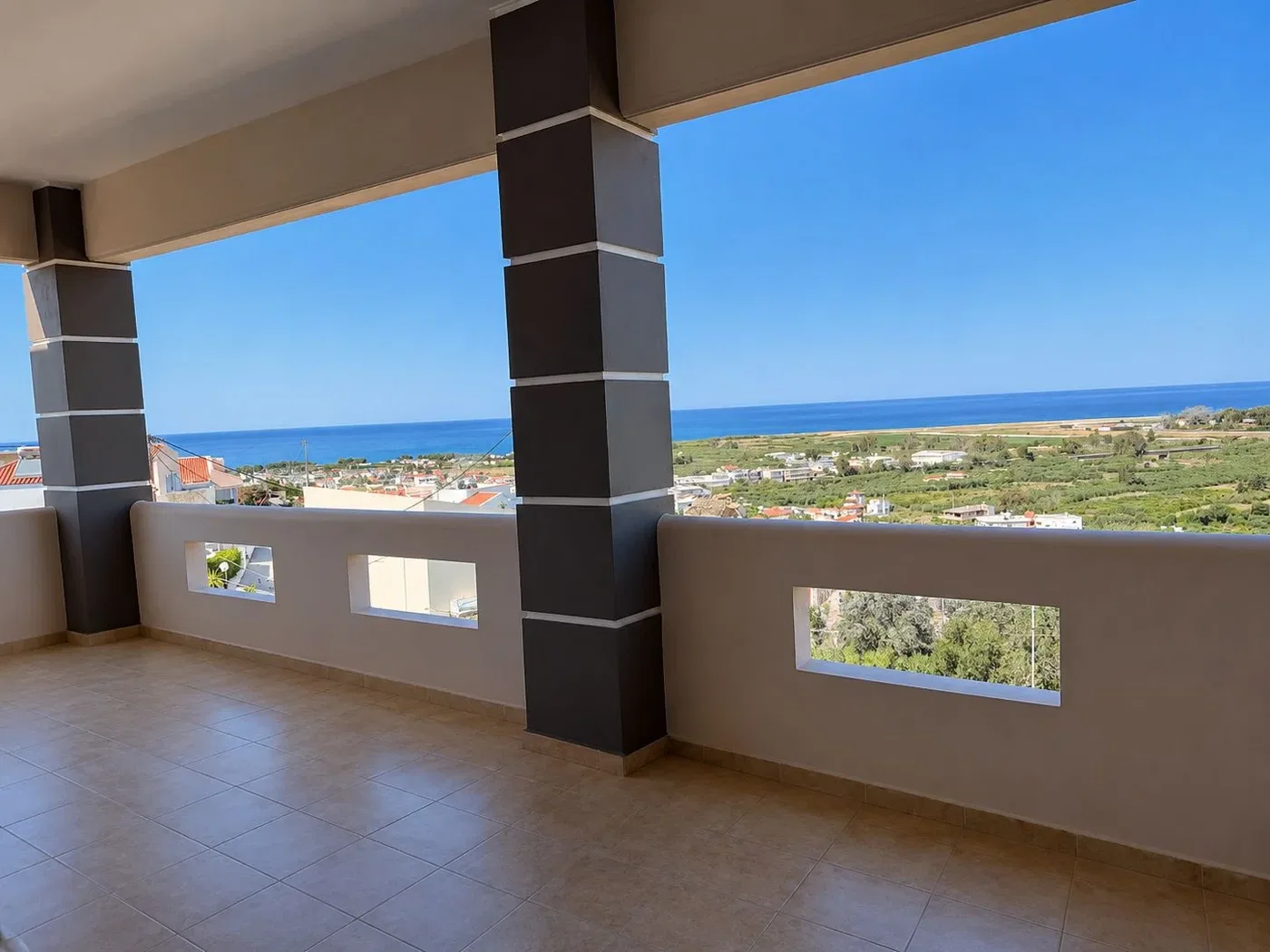 Sea-View Three-Bedroom Villa for Sale in Tavronitis, Platanias