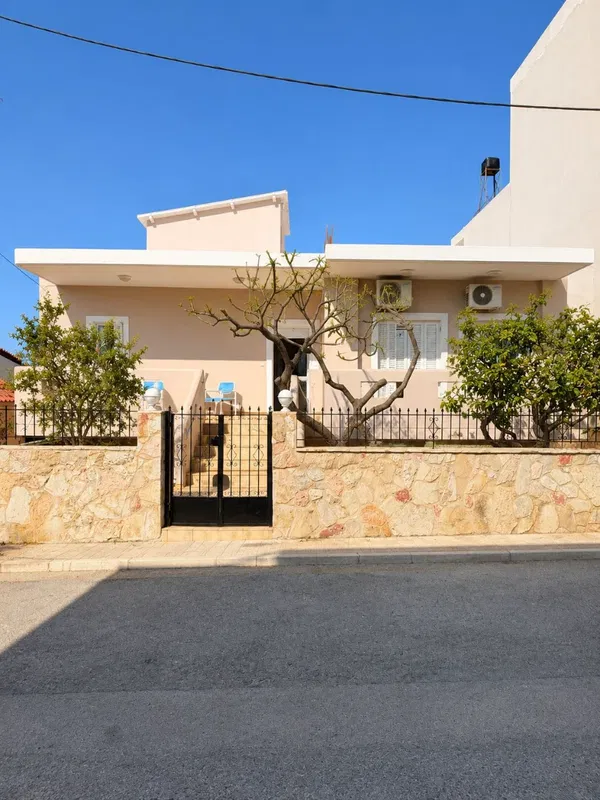 Sea-View Three-Bedroom Villa for Sale in Tavronitis, Platanias — photo 2