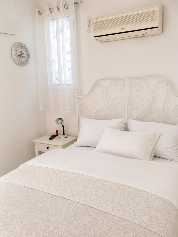 Renovated 35 m² Apartment with One Bedrooms for Rent in Loutraki - Perachora, Loutraki — photo 2