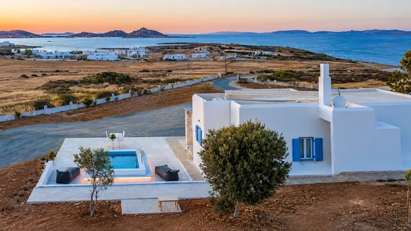 Renovated Four-Bedroom Villa for Sale in Paros, Cyclades