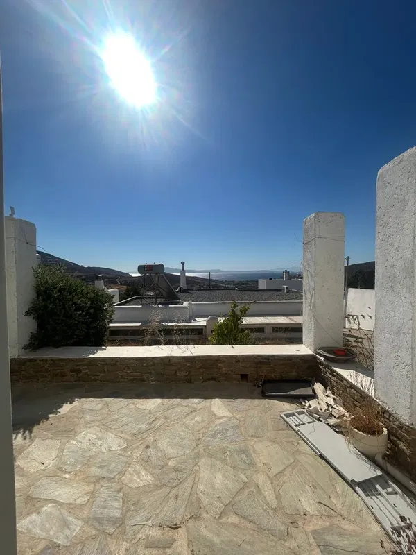 Sea View 85 m² Villa with Two Bedrooms for Sale in Tinos, Cyclades — photo 2