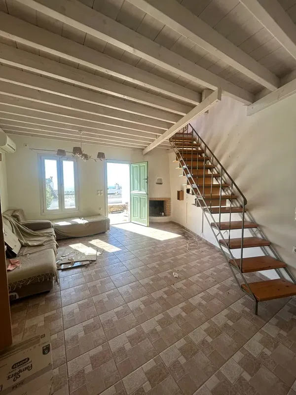 Sea View 85 m² Villa with Two Bedrooms for Sale in Tinos, Cyclades — photo 3