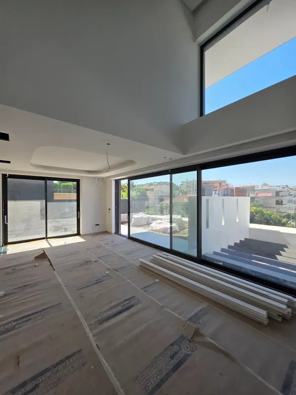 184 m² Four-Bedroom Apartment for Sale in Voula, Athens Southern suburbs — photo 2