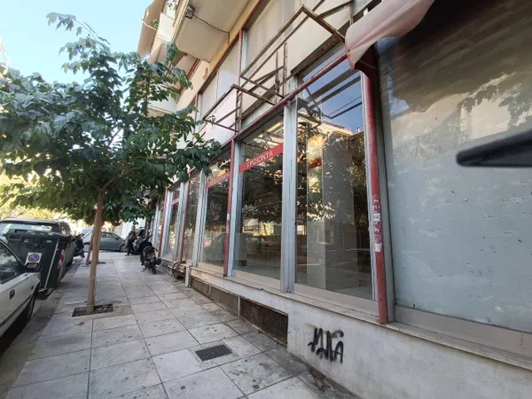 150 m² Commercial Space for Sale in Neos Kosmos, Athens Center