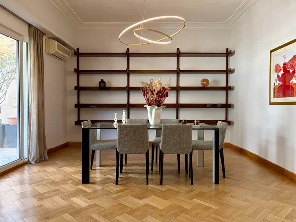 145 m² Three-Bedroom Apartment for Sale in Kolonaki - Lycabettus, Athens Center — photo 2