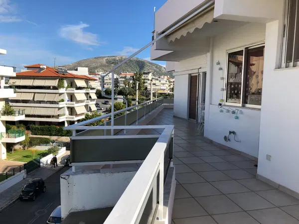 157 m² Four-Bedroom Apartment for Sale in Glyfada, Athens Southern suburbs — photo 2