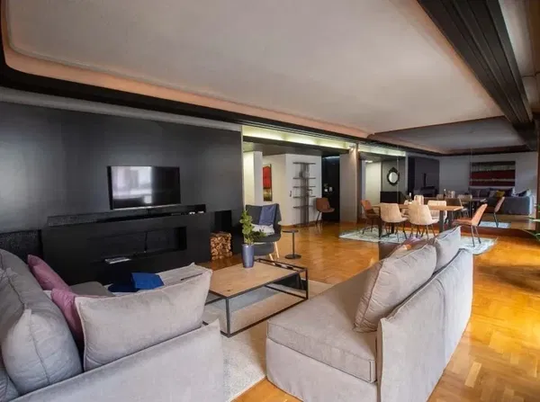 Renovated 185 m² Apartment with Three Bedrooms for Rent in Pagrati, Athens Center — photo 4