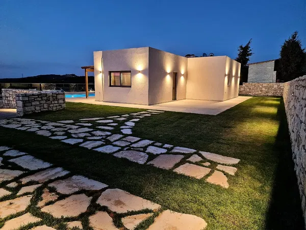 Sea-View Two-Bedroom Villa for Sale in Sitia, Lasithi — photo 4