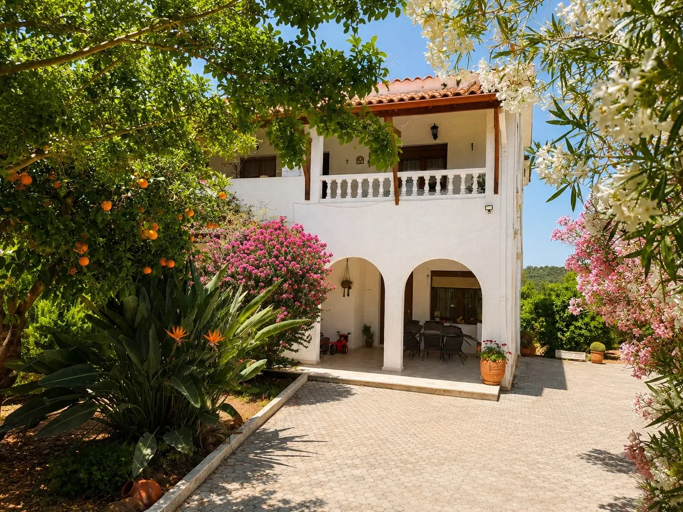 192 m² Villa with Five Bedrooms for Sale in Fournes, Chania