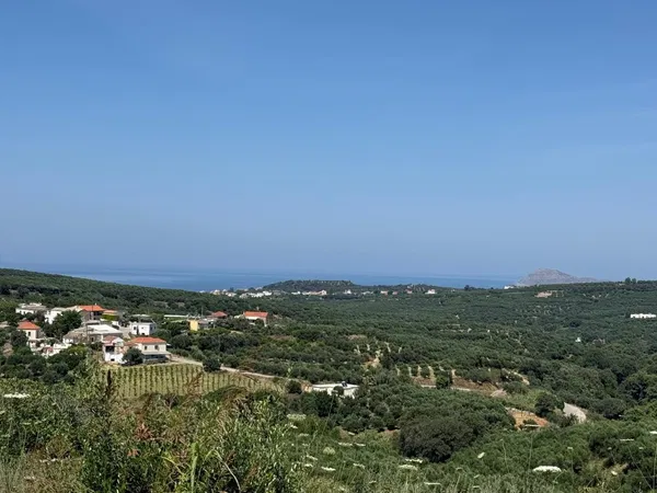 3,185 m² Plot of Land for Sale in Platanias, Chania