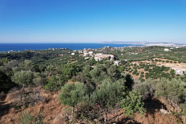 Sea-View 4,000 m² Plot of Land for Sale in Stalos, Chania — photo 4