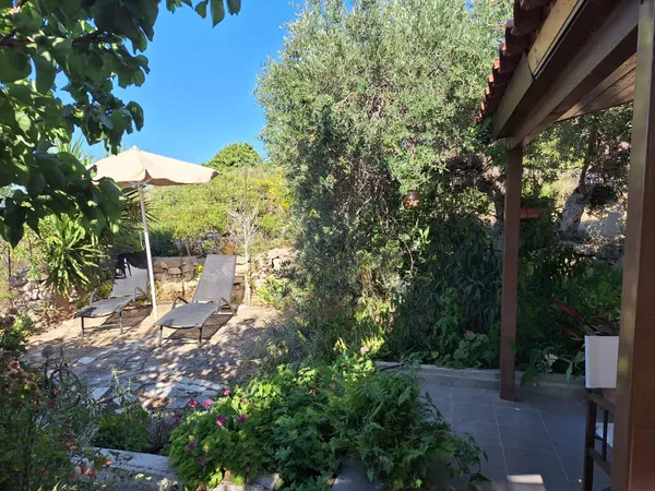 Two-Bedroom Apartment for Rent in Loutraki Akrotiriou, Akrotiri — photo 5