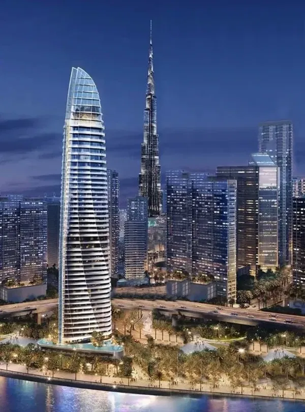 290 m² Three-Bedroom Apartment for Sale in Dubai, UAE — photo 2