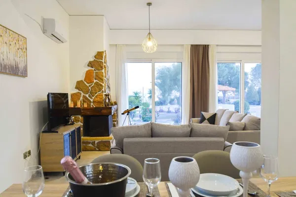 Sea View Six-Bedroom Villa for Sale in Gennadi Rhodes, Rhodes — photo 3