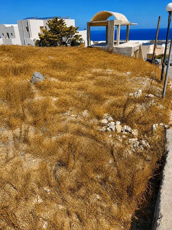 Sea-View 2,812 m² Land for Sale in Santorini, Cyclades — photo 2