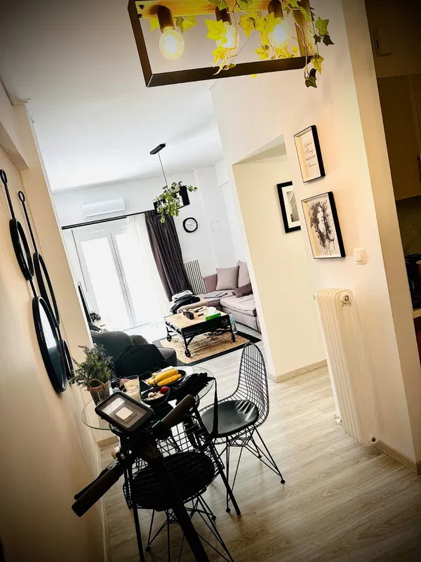 One-Bedroom Apartment for Sale in Gazi - Metaxourgio - Votanikos, Athens Center with Air conditioning — photo 2