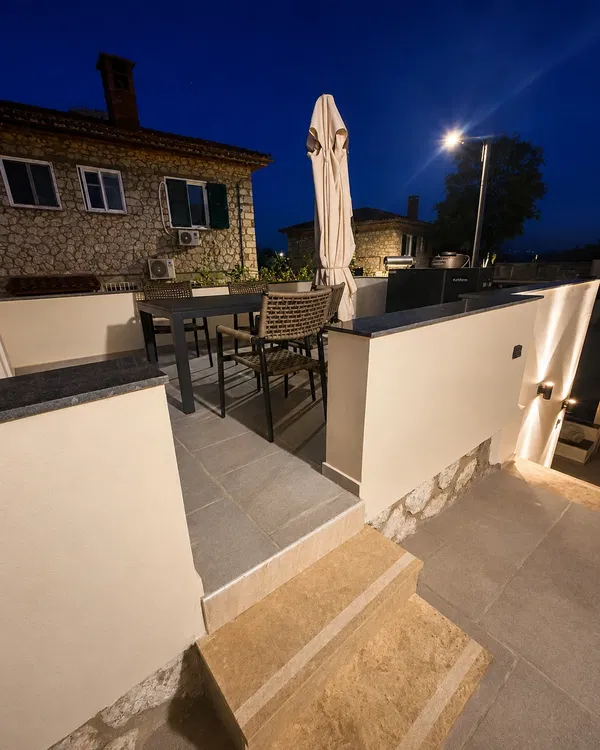 65 m² Apartment with One Bedrooms for Rent in Petralona, Athens Center — photo 2