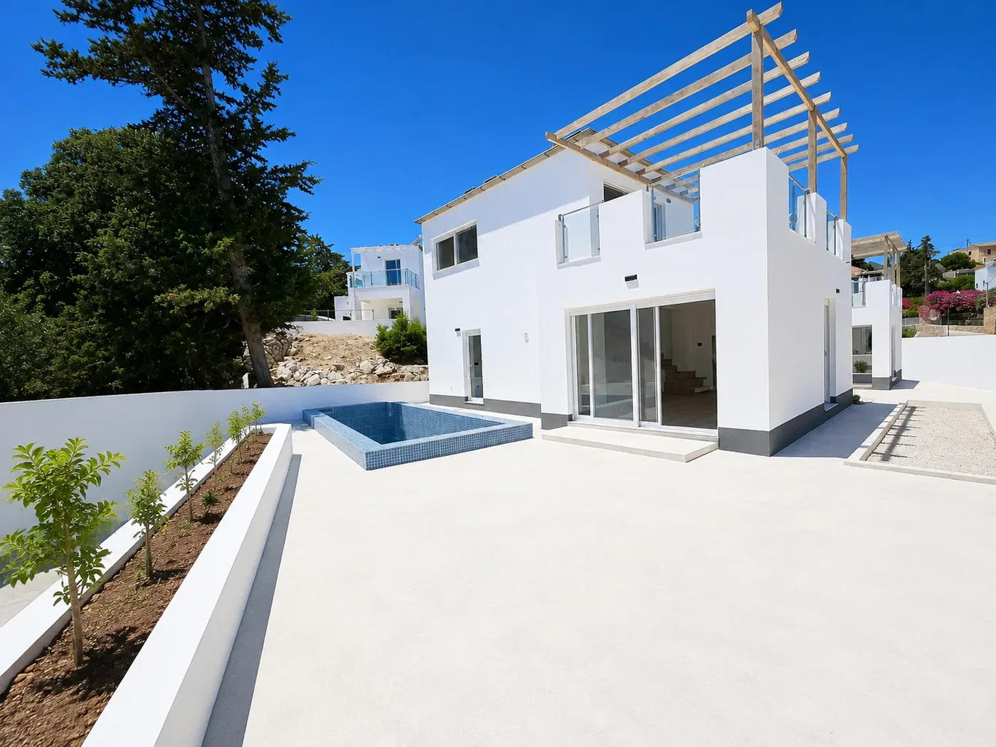 Sea-View Two-Bedroom Villa for Sale in Kefalas, Apokoronas