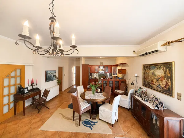 Three-Bedroom Apartment for Sale in Parigoria, Chania — photo 2